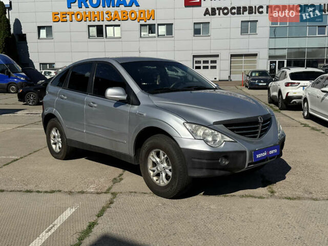 Серый Cанг Йонг Актион, объемом двигателя 2.3 л и пробегом 265 тыс. км за 4700 $, фото 2 на Automoto.ua