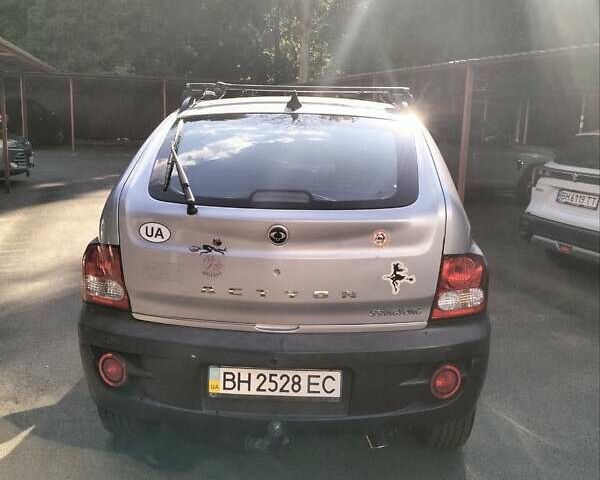 Серый Cанг Йонг Актион, объемом двигателя 2 л и пробегом 128 тыс. км за 5300 $, фото 4 на Automoto.ua