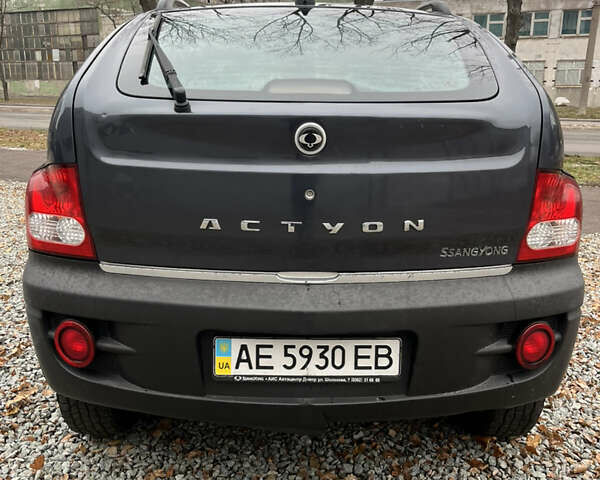 Сірий Cанг Йонг Actyon, об'ємом двигуна 2 л та пробігом 253 тис. км за 5499 $, фото 1 на Automoto.ua