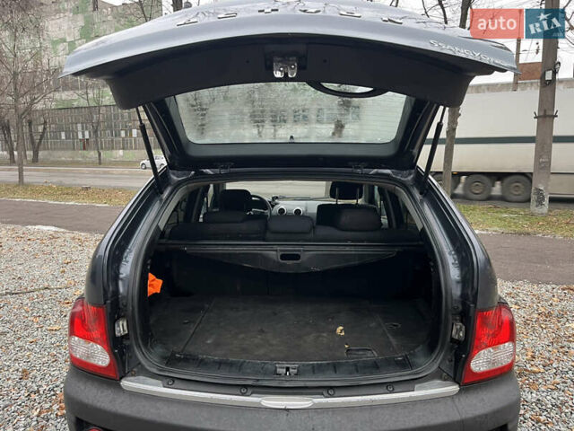 Сірий Cанг Йонг Actyon, об'ємом двигуна 2 л та пробігом 253 тис. км за 5499 $, фото 9 на Automoto.ua