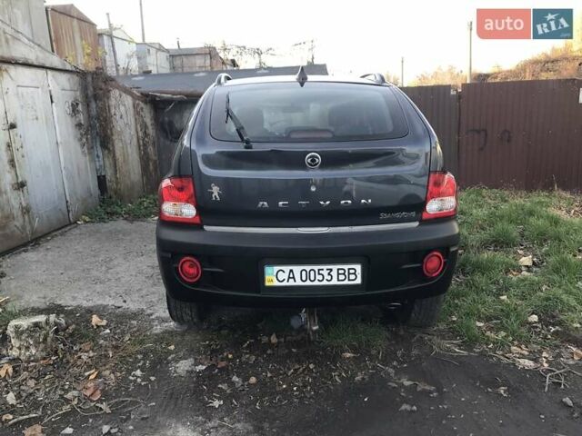 Сірий Cанг Йонг Actyon, об'ємом двигуна 2 л та пробігом 200 тис. км за 6100 $, фото 4 на Automoto.ua
