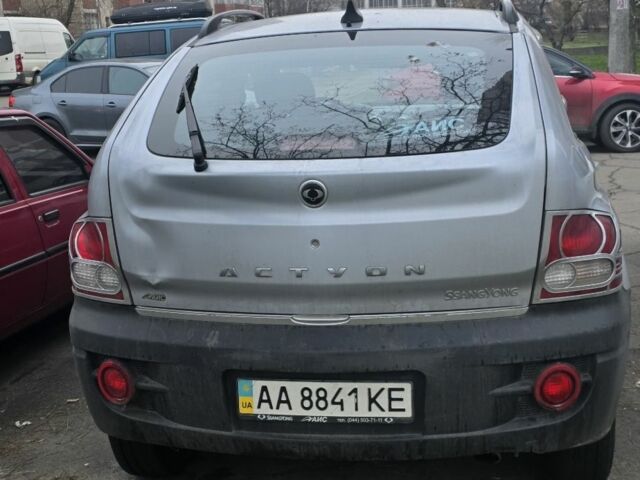 Серый Cанг Йонг Актион, объемом двигателя 2 л и пробегом 108 тыс. км за 5682 $, фото 1 на Automoto.ua