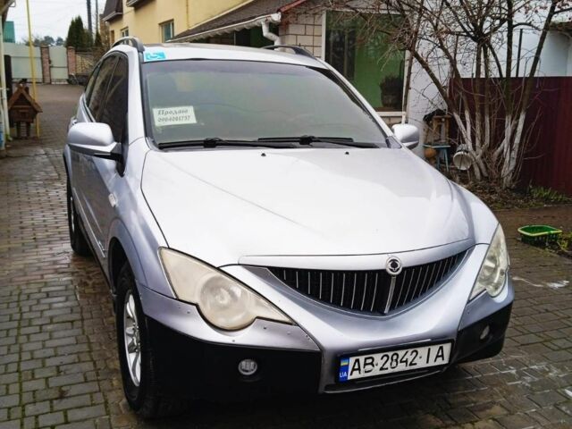 Серый Cанг Йонг Актион, объемом двигателя 2 л и пробегом 200 тыс. км за 5500 $, фото 1 на Automoto.ua