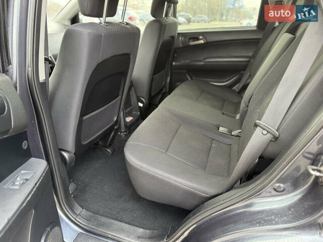 Серый Cанг Йонг Актион, объемом двигателя 2 л и пробегом 155 тыс. км за 5950 $, фото 29 на Automoto.ua