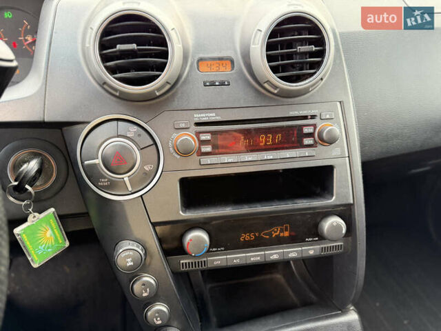 Серый Cанг Йонг Актион, объемом двигателя 2 л и пробегом 155 тыс. км за 5950 $, фото 18 на Automoto.ua