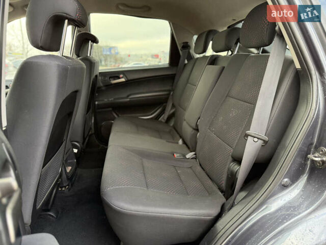 Серый Cанг Йонг Актион, объемом двигателя 2 л и пробегом 155 тыс. км за 5950 $, фото 30 на Automoto.ua