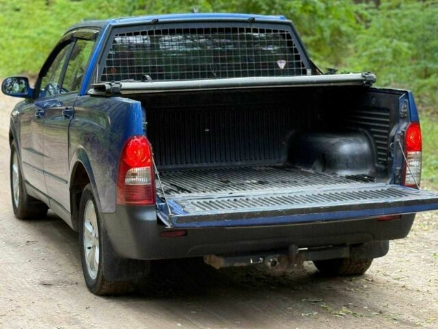 Синий Cанг Йонг Актион, объемом двигателя 2 л и пробегом 193 тыс. км за 5450 $, фото 3 на Automoto.ua