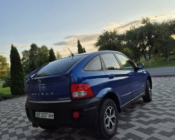 Синий Cанг Йонг Актион, объемом двигателя 2 л и пробегом 173 тыс. км за 5350 $, фото 3 на Automoto.ua