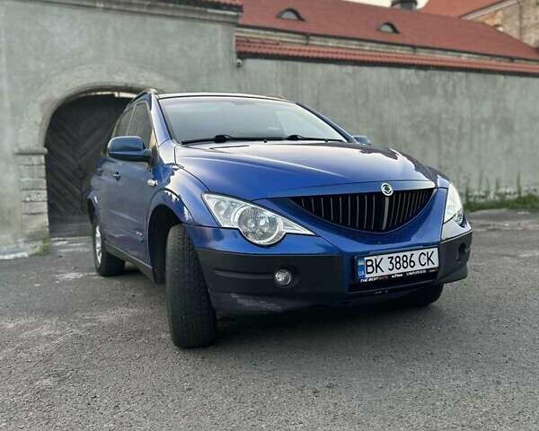 Синий Cанг Йонг Актион, объемом двигателя 2.3 л и пробегом 270 тыс. км за 5800 $, фото 2 на Automoto.ua
