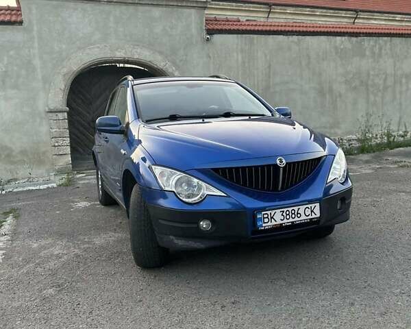 Синий Cанг Йонг Актион, объемом двигателя 2.3 л и пробегом 270 тыс. км за 5800 $, фото 1 на Automoto.ua