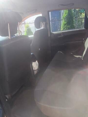 Синий Cанг Йонг Актион, объемом двигателя 2 л и пробегом 291 тыс. км за 8000 $, фото 11 на Automoto.ua