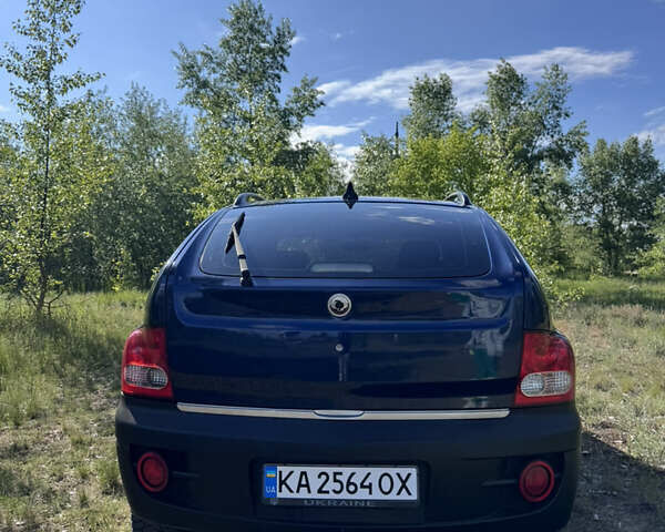 Синий Cанг Йонг Актион, объемом двигателя 2 л и пробегом 140 тыс. км за 8000 $, фото 4 на Automoto.ua