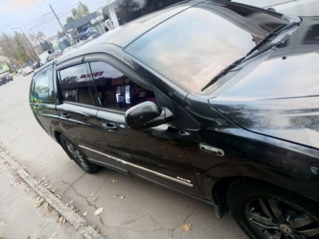 Черный Cанг Йонг Другая, объемом двигателя 2 л и пробегом 138 тыс. км за 4508 $, фото 3 на Automoto.ua