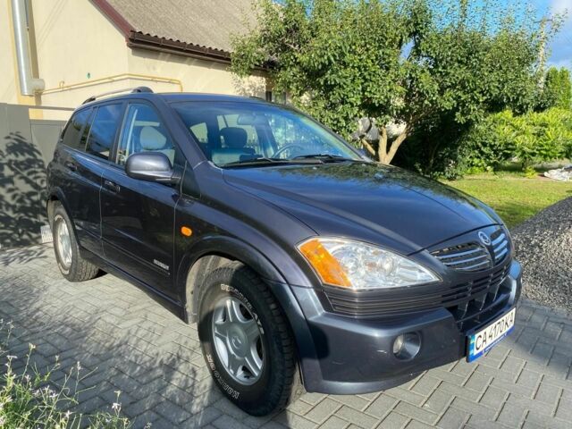 Серый Cанг Йонг Другая, объемом двигателя 2 л и пробегом 272 тыс. км за 6500 $, фото 1 на Automoto.ua