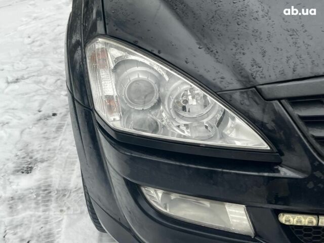 Черный Cанг Йонг Кирон Делюкс, объемом двигателя 2 л и пробегом 285 тыс. км за 4490 $, фото 4 на Automoto.ua