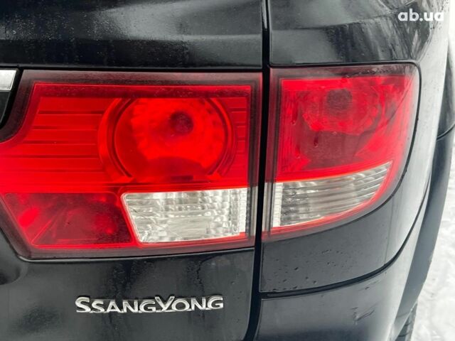 Черный Cанг Йонг Кирон Делюкс, объемом двигателя 2 л и пробегом 285 тыс. км за 4490 $, фото 11 на Automoto.ua