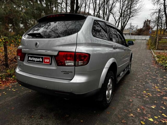 Сірий Cанг Йонг KYRON DELUXE, об'ємом двигуна 2 л та пробігом 220 тис. км за 8390 $, фото 5 на Automoto.ua