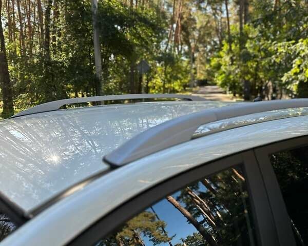 Белый Cанг Йонг Корандо, объемом двигателя 2 л и пробегом 111 тыс. км за 9300 $, фото 16 на Automoto.ua