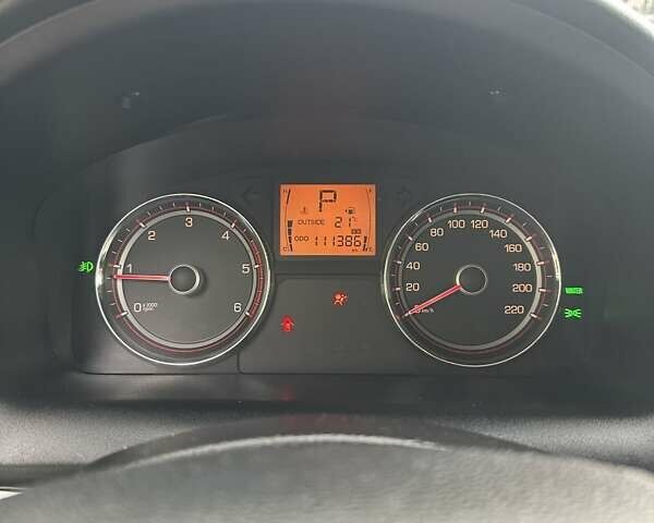 Білий Cанг Йонг Korando, об'ємом двигуна 2 л та пробігом 111 тис. км за 9300 $, фото 21 на Automoto.ua