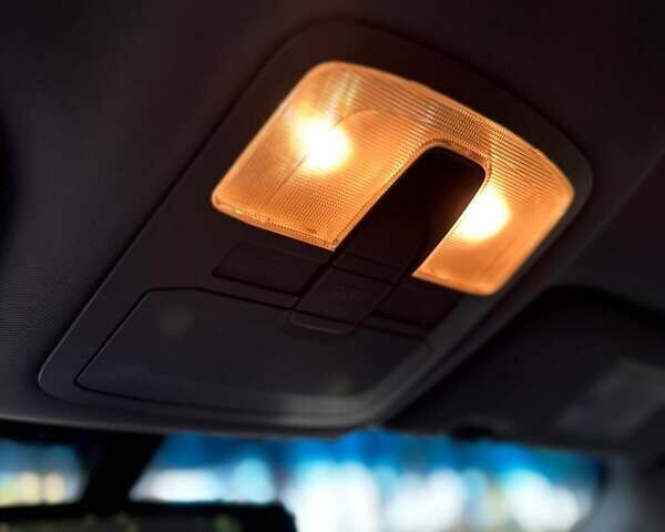 Белый Cанг Йонг Корандо, объемом двигателя 2 л и пробегом 111 тыс. км за 9300 $, фото 28 на Automoto.ua