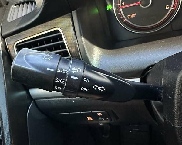 Белый Cанг Йонг Корандо, объемом двигателя 2 л и пробегом 111 тыс. км за 9300 $, фото 24 на Automoto.ua