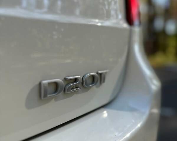 Белый Cанг Йонг Корандо, объемом двигателя 2 л и пробегом 111 тыс. км за 9300 $, фото 9 на Automoto.ua