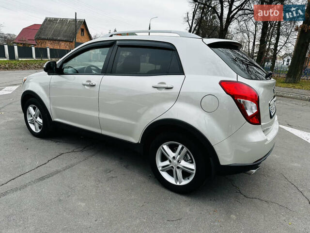 Білий Cанг Йонг Korando, об'ємом двигуна 2 л та пробігом 83 тис. км за 9800 $, фото 13 на Automoto.ua