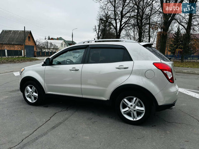 Білий Cанг Йонг Korando, об'ємом двигуна 2 л та пробігом 83 тис. км за 9800 $, фото 19 на Automoto.ua