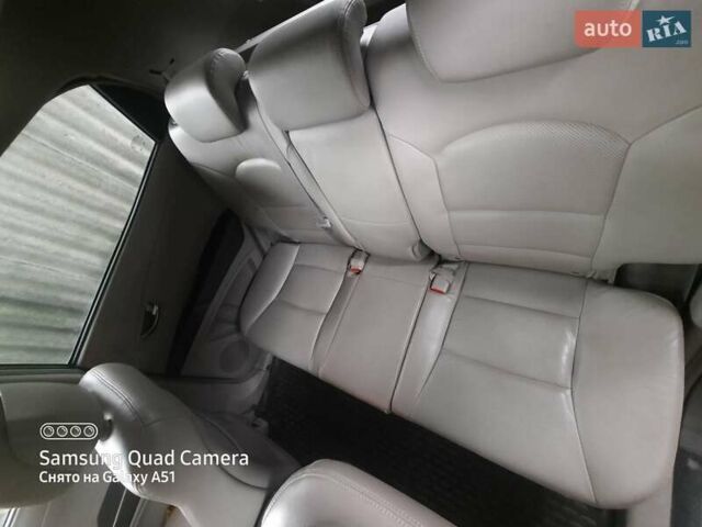 Бежевий Cанг Йонг Korando, об'ємом двигуна 2 л та пробігом 150 тис. км за 9200 $, фото 8 на Automoto.ua