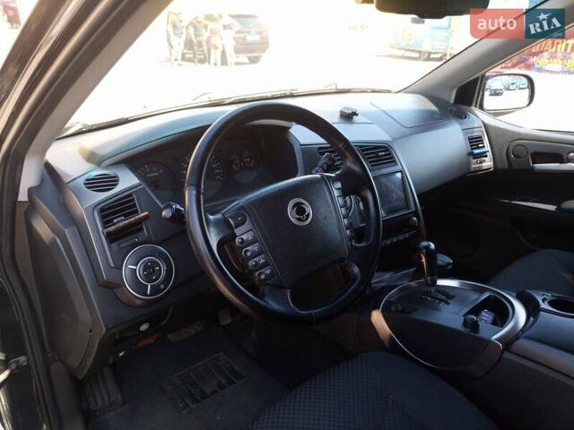 Чорний Cанг Йонг Korando, об'ємом двигуна 2 л та пробігом 263 тис. км за 7500 $, фото 16 на Automoto.ua