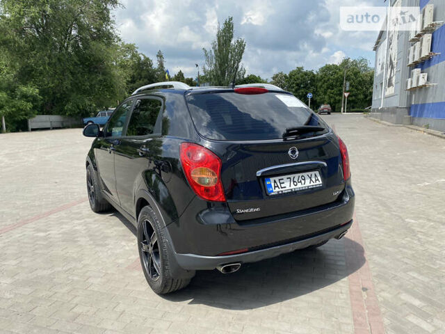 Чорний Cанг Йонг Korando, об'ємом двигуна 2 л та пробігом 190 тис. км за 8499 $, фото 2 на Automoto.ua