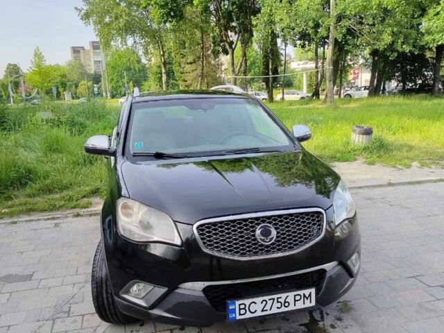 Чорний Cанг Йонг Korando, об'ємом двигуна 2 л та пробігом 144 тис. км за 8300 $, фото 4 на Automoto.ua