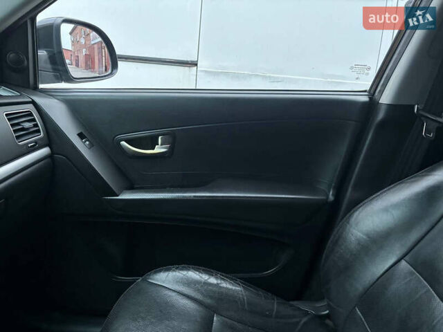 Черный Cанг Йонг Корандо, объемом двигателя 2 л и пробегом 168 тыс. км за 7200 $, фото 71 на Automoto.ua