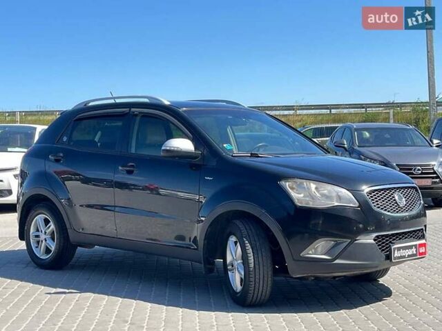 Чорний Cанг Йонг Korando, об'ємом двигуна 2 л та пробігом 208 тис. км за 7400 $, фото 19 на Automoto.ua