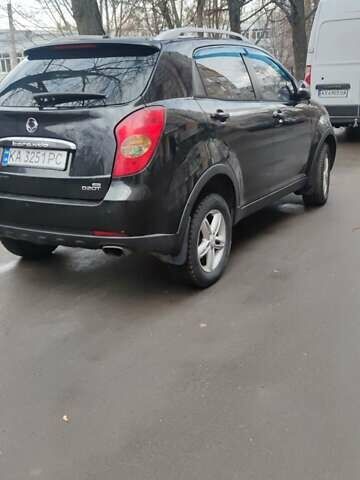 Чорний Cанг Йонг Korando, об'ємом двигуна 2 л та пробігом 216 тис. км за 7995 $, фото 2 на Automoto.ua