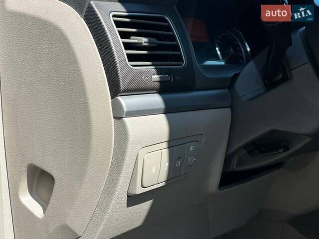 Чорний Cанг Йонг Korando, об'ємом двигуна 2 л та пробігом 208 тис. км за 7400 $, фото 6 на Automoto.ua