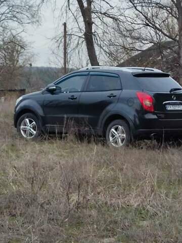Чорний Cанг Йонг Korando, об'ємом двигуна 2 л та пробігом 218 тис. км за 7499 $, фото 21 на Automoto.ua