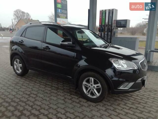 Чорний Cанг Йонг Korando, об'ємом двигуна 2 л та пробігом 114 тис. км за 8900 $, фото 2 на Automoto.ua