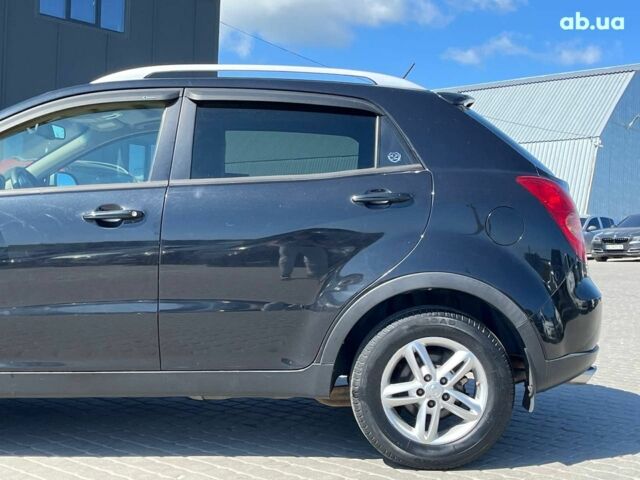 Чорний Cанг Йонг Korando, об'ємом двигуна 2 л та пробігом 208 тис. км за 7690 $, фото 7 на Automoto.ua