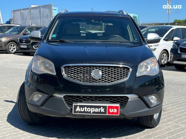 Чорний Cанг Йонг Korando, об'ємом двигуна 2 л та пробігом 208 тис. км за 7690 $, фото 1 на Automoto.ua