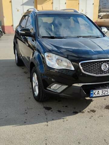 Чорний Cанг Йонг Korando, об'ємом двигуна 2 л та пробігом 218 тис. км за 7499 $, фото 2 на Automoto.ua