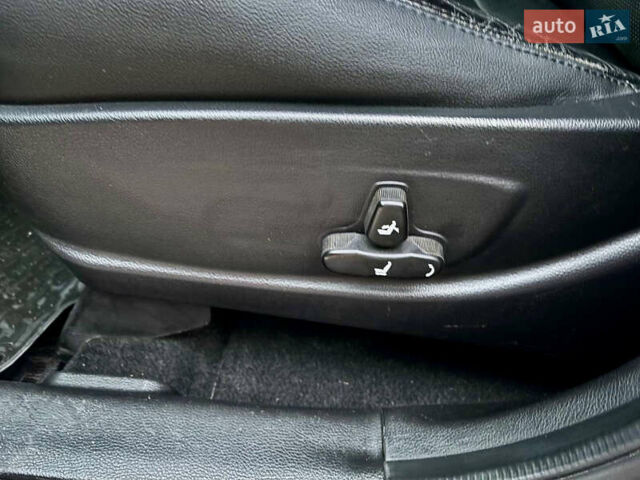 Черный Cанг Йонг Корандо, объемом двигателя 2 л и пробегом 168 тыс. км за 7200 $, фото 77 на Automoto.ua