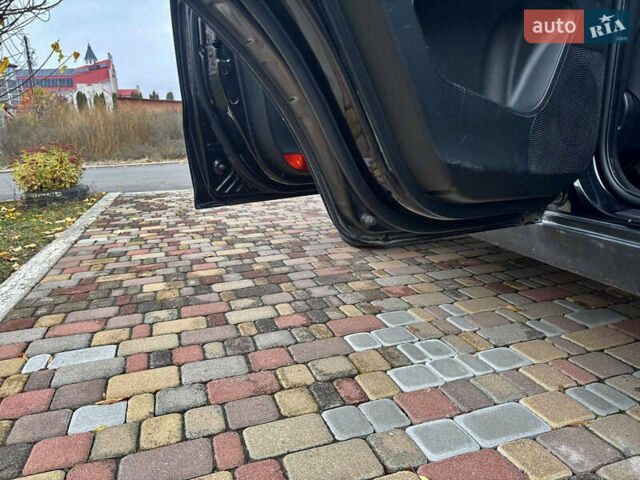 Черный Cанг Йонг Корандо, объемом двигателя 2 л и пробегом 168 тыс. км за 7200 $, фото 19 на Automoto.ua