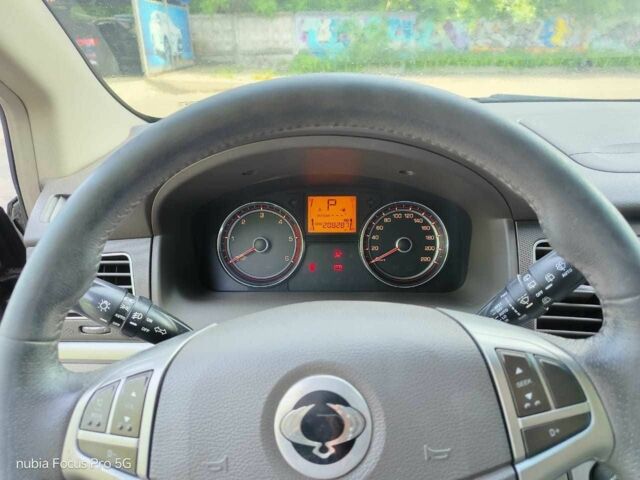 Чорний Cанг Йонг Korando, об'ємом двигуна 2 л та пробігом 144 тис. км за 8300 $, фото 10 на Automoto.ua