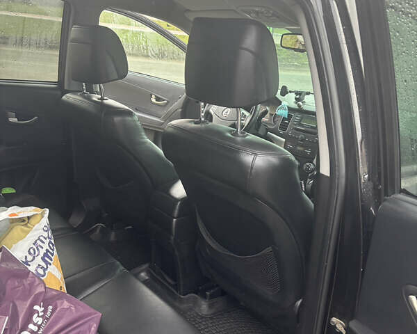 Черный Cанг Йонг Корандо, объемом двигателя 2 л и пробегом 168 тыс. км за 7900 $, фото 3 на Automoto.ua