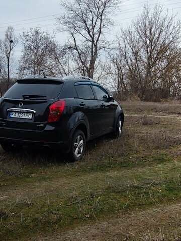 Чорний Cанг Йонг Korando, об'ємом двигуна 2 л та пробігом 216 тис. км за 7995 $, фото 6 на Automoto.ua
