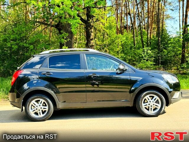 Чорний Cанг Йонг Korando, об'ємом двигуна 2 л та пробігом 76 тис. км за 9500 $, фото 1 на Automoto.ua