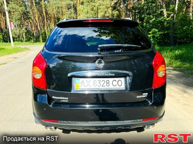 Чорний Cанг Йонг Korando, об'ємом двигуна 2 л та пробігом 76 тис. км за 9500 $, фото 3 на Automoto.ua