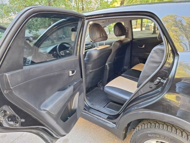 Чорний Cанг Йонг Korando, об'ємом двигуна 2 л та пробігом 41 тис. км за 10300 $, фото 8 на Automoto.ua