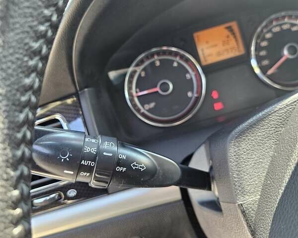Чорний Cанг Йонг Korando, об'ємом двигуна 2 л та пробігом 182 тис. км за 8500 $, фото 15 на Automoto.ua